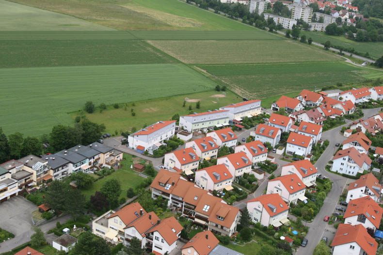 Alleinverkauf von 41 Häusern im Neubaugebiet 