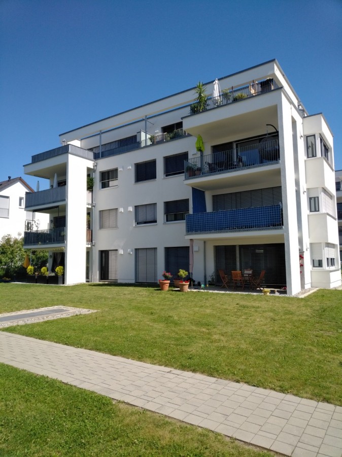 Moderne und helle 3,5 Zimmer Erdgeschoss Neubauwohnung am Südrand von Markdorf, 88677 Markdorf, Erdgeschosswohnung